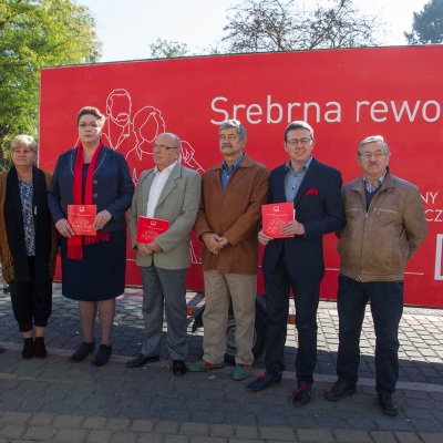 Prezentacja czwartego punktu samorządowego programu KKW SLD Lewica Razem – „Srebrna Rewolucja” 